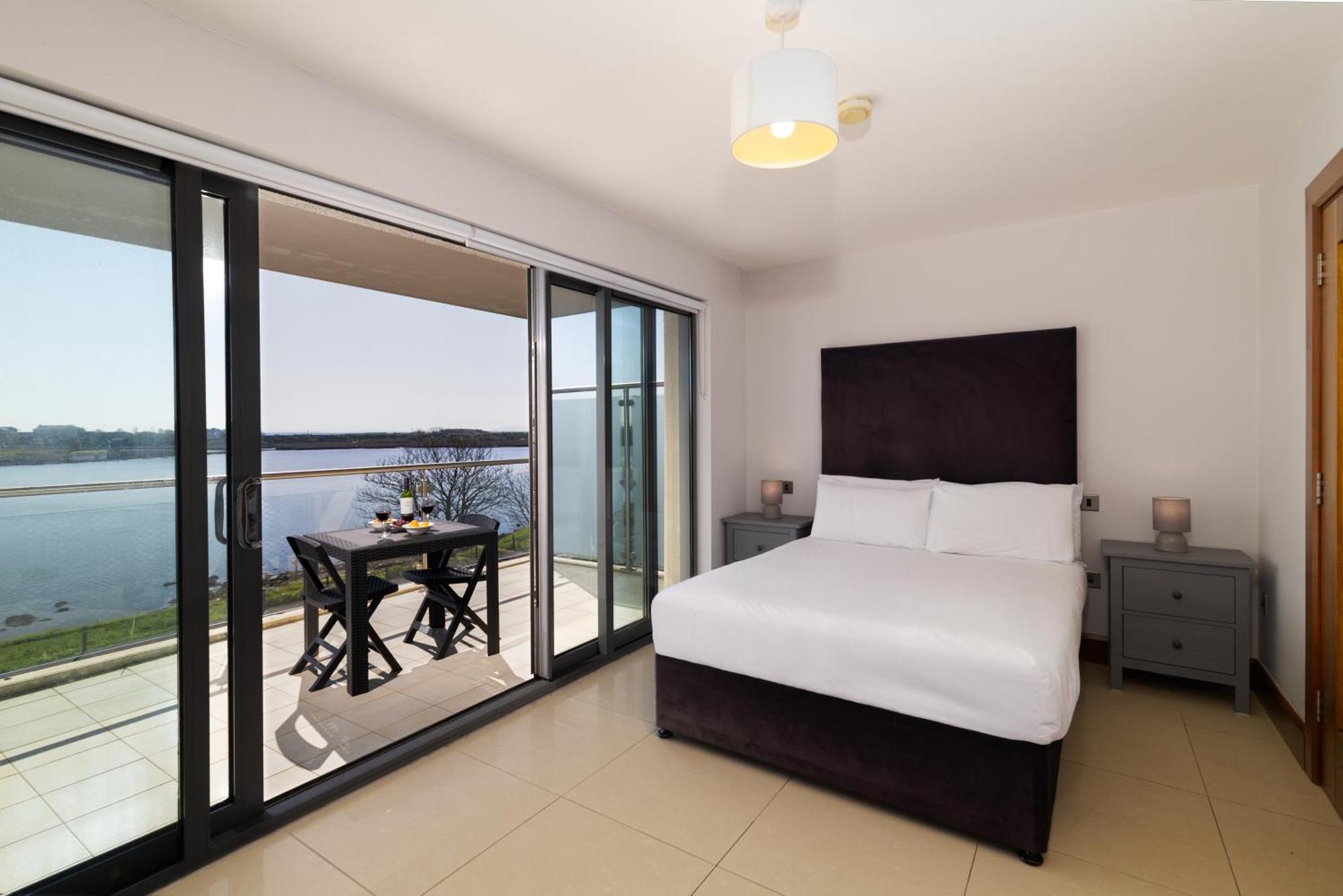 Tur An Tsaile - Galway Lakeside Apartments Εξωτερικό φωτογραφία